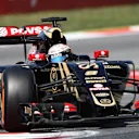Romain Grosjean (FRA) Lotus E23 Hybrid at Formula One World Championship, Rd5, Spanish Grand Prix Qualifying, Barcelona, Spain, Saturday 9 May 2015. &copy; Sutton Motorsport Images