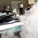 Lewis Hamilton (GBR) Mercedes-Benz F1 W07 Hybrid arrives in parc ferme at Formula One World Championship, Rd15, Singapore Grand Prix, Qualifying, Marina Bay Street Circuit, Singapore, Saturday 17 September 2016. &copy; Sutton Images