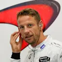 Jenson Button (GBR) McLaren at Formula One World Championship, Rd15, Singapore Grand Prix, Qualifying, Marina Bay Street Circuit, Singapore, Saturday 17 September 2016. &copy; Sutton Images