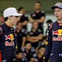 Brendon Hartley (NZL) Scuderia Toro Rosso and Pierre Gasly (FRA) Scuderia Toro Rosso at the Scuderia Toro Rosso team photo at Formula One World Championship, Rd20, Abu Dhabi Grand Prix, Preparations, Yas Marina Circuit, Abu Dhabi, UAE, Thursday 23 Novembe