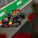Daniel Ricciardo (AUS) Red Bull Racing RB13 at Formula One World Championship, Rd8, Azerbaijan Grand Prix, Qualifying, Baku City Circuit, Baku, Azerbaijan, Saturday 24 June 2017. © Sutton Images
