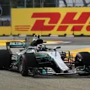 Valtteri Bottas (FIN) Mercedes-Benz F1 W08 Hybrid at Formula One World Championship, Rd14, Singapore Grand Prix, Qualifying, Marina Bay Street Circuit, Singapore, Saturday 16 September 2017. © Sutton Images