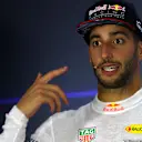 Daniel Ricciardo (AUS) Red Bull Racing in the Press Conference at Formula One World Championship, Rd14, Singapore Grand Prix, Race, Marina Bay Street Circuit, Singapore, Sunday 17 September 2017. © Kym Illman/Sutton Images