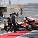 Oliver Turvey (GBR) McLaren MCL32 at Formula One Testing, Day One, Bahrain International Circuit, Sakhir, Bahrain, Tuesday 18 April 2017. © Sutton Motorsport Images