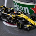 Carlos Sainz (ESP) Renault Sport F1 Team RS18 at Formula One World Championship, Rd4, Azerbaijan Grand Prix, Race, Baku City Circuit, Baku, Azerbaijan, Sunday 29 April 2018. © Jerry Andre/Sutton Images