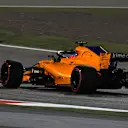 Fernando Alonso (ESP) McLaren MCL33 at Formula One World Championship, Rd2, Bahrain Grand Prix, Qualifying, Bahrain International Circuit, Sakhir, Bahrain, Saturday 7 April 2018. © Jerry Andre/Sutton Images
