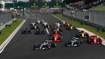 Lewis Hamilton (GBR) Mercedes-AMG F1 W09 EQ Power+ leads at the start of the race at Formula One