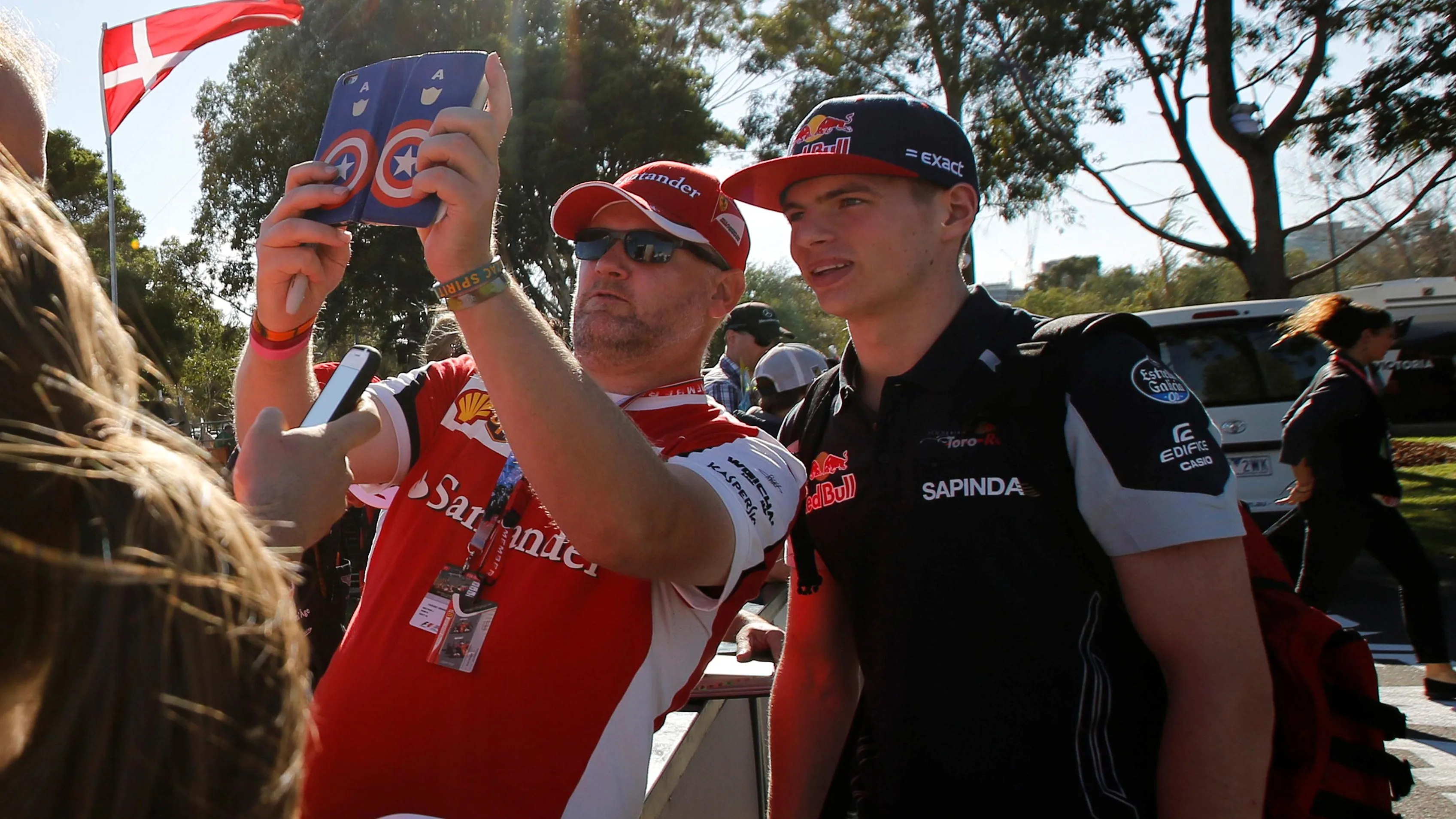 Max Verstappen (NDL) Scuderia Toro Rosso poses fro a selfie with a fan at Formula One World Championship, Rd1, Australian Grand Prix, Preparations, Albert Park, Melbourne, Australia, Thursday 17 March 2016. &copy; Sutton Motorsport Images