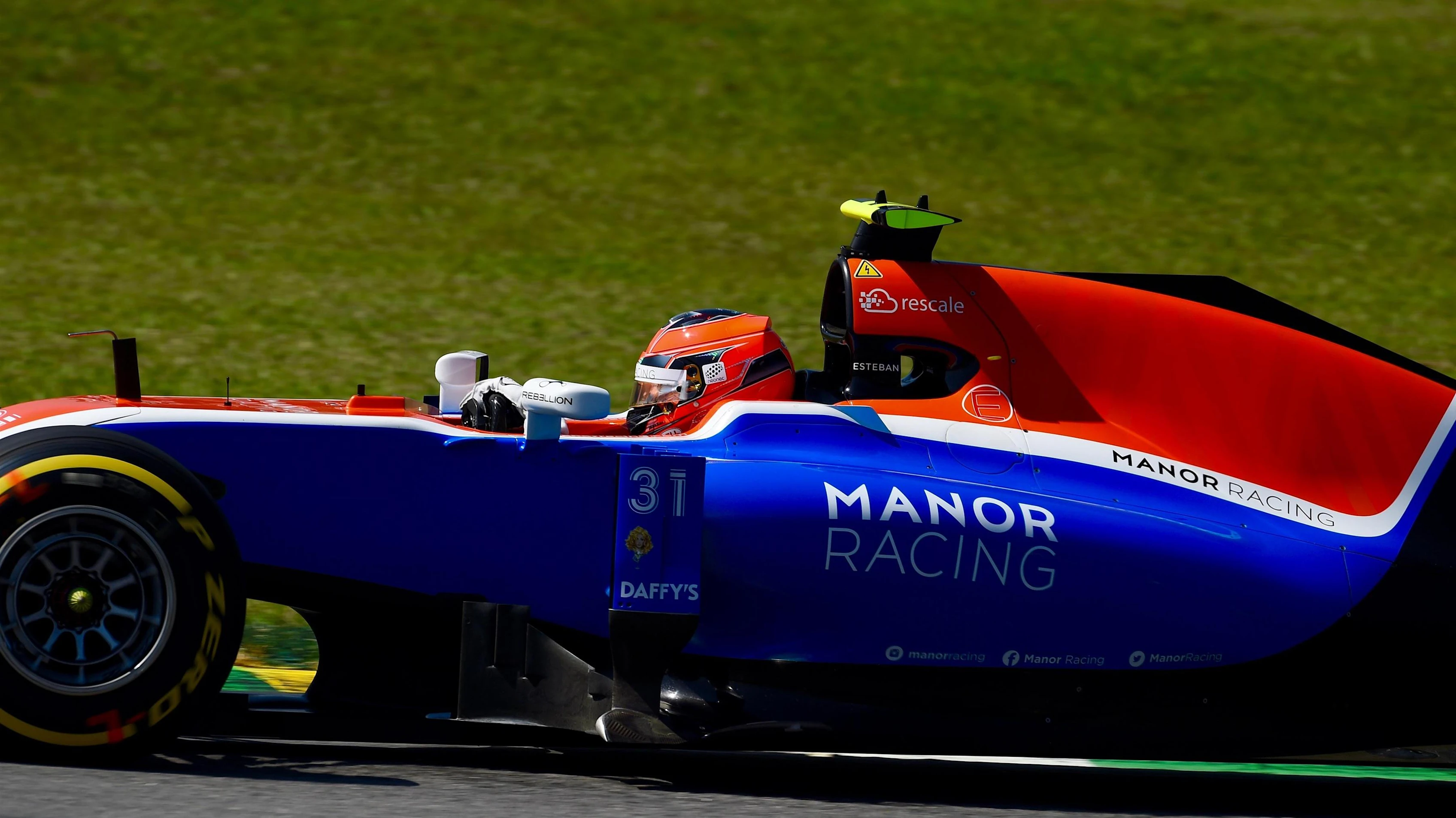 Esteban Ocon (FRA) Manor Racing MRT05 at Formula One World Championship, Rd20, Brazilian Grand Prix, Practice, Interlagos, Sao Paulo, Brazil, Friday 11 November 2016.
