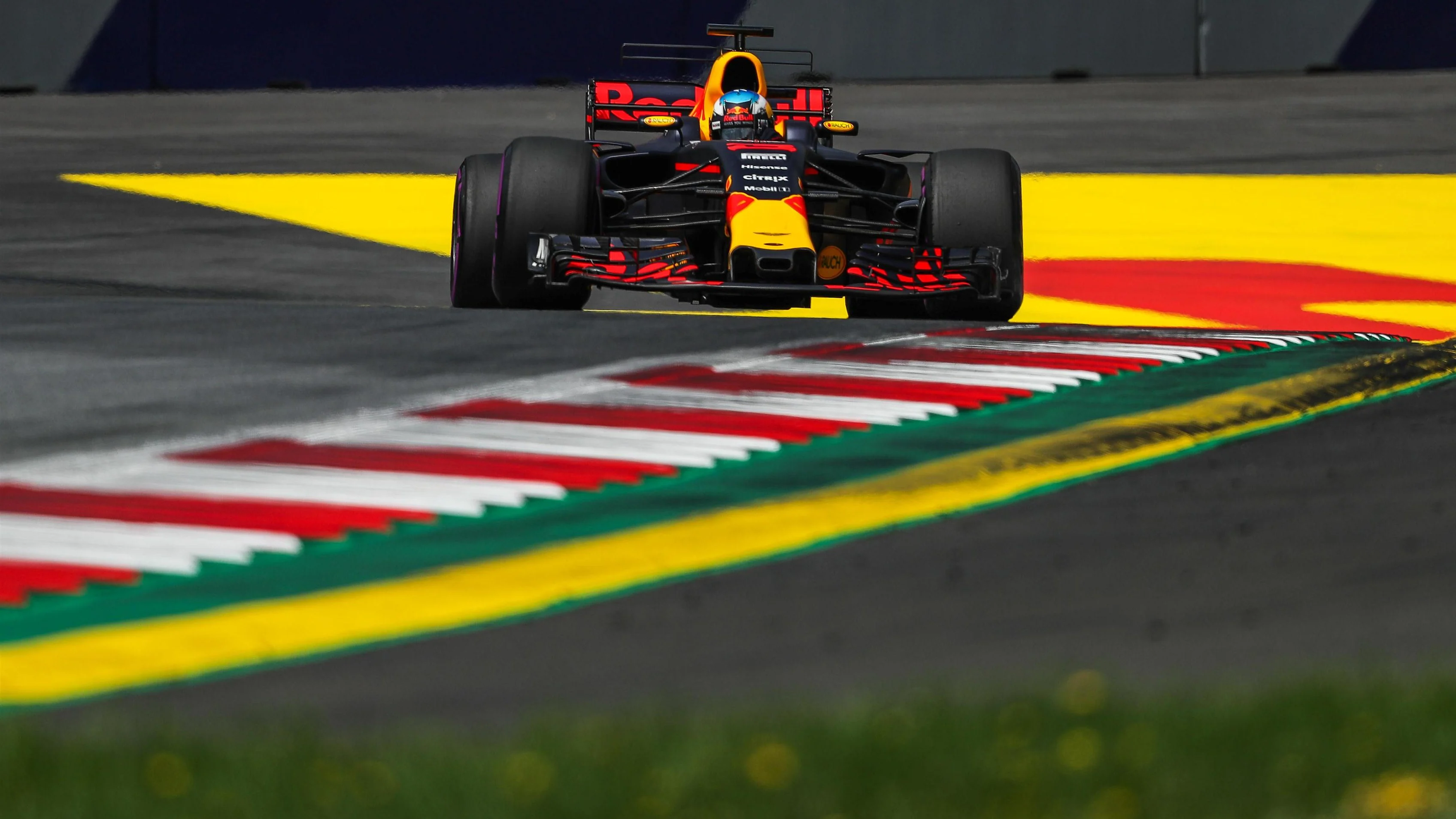 Daniel Ricciardo (AUS) Red Bull Racing RB13 at Formula One World Championship, Rd9, Austrian Grand