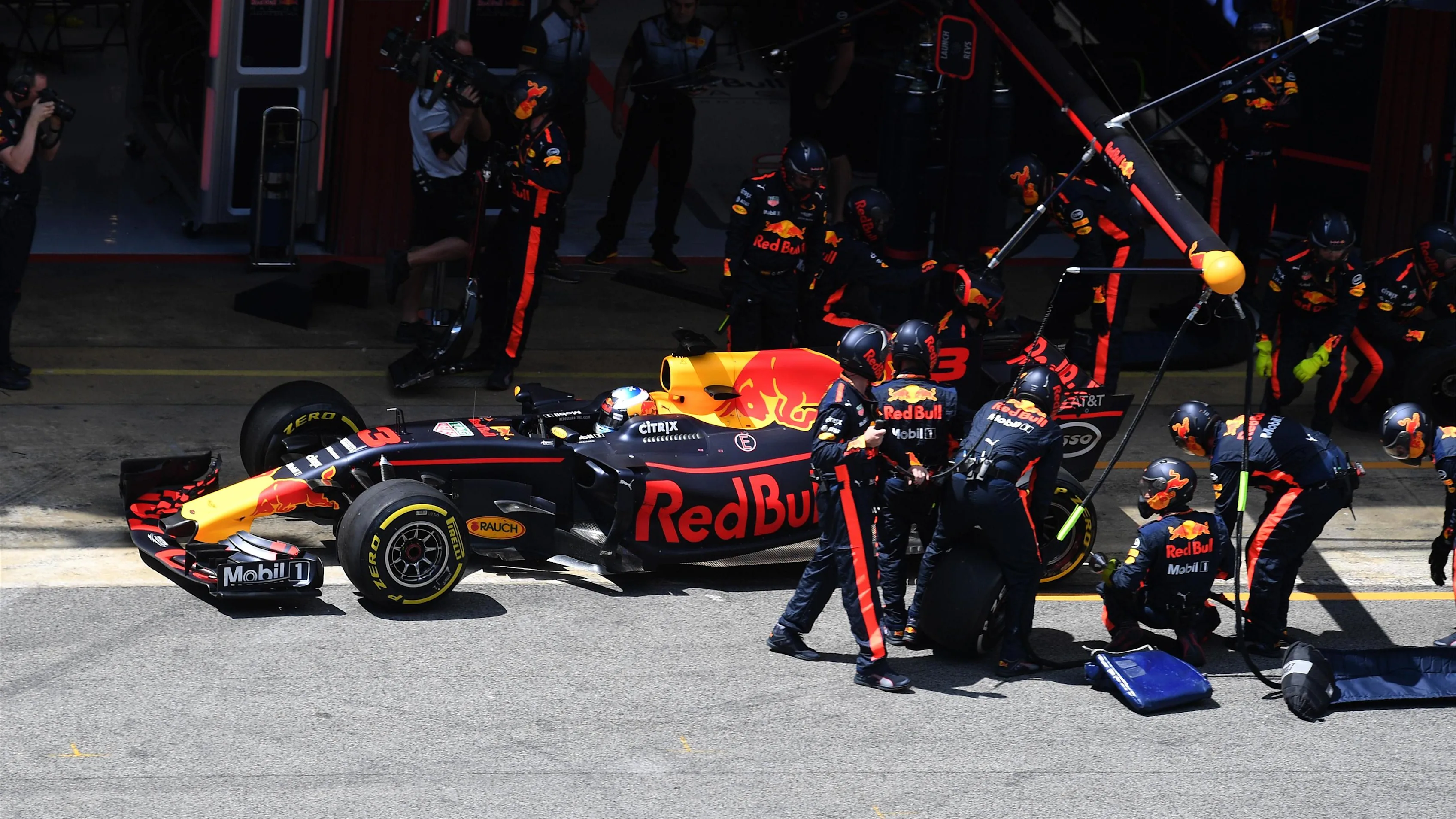 Formula One World