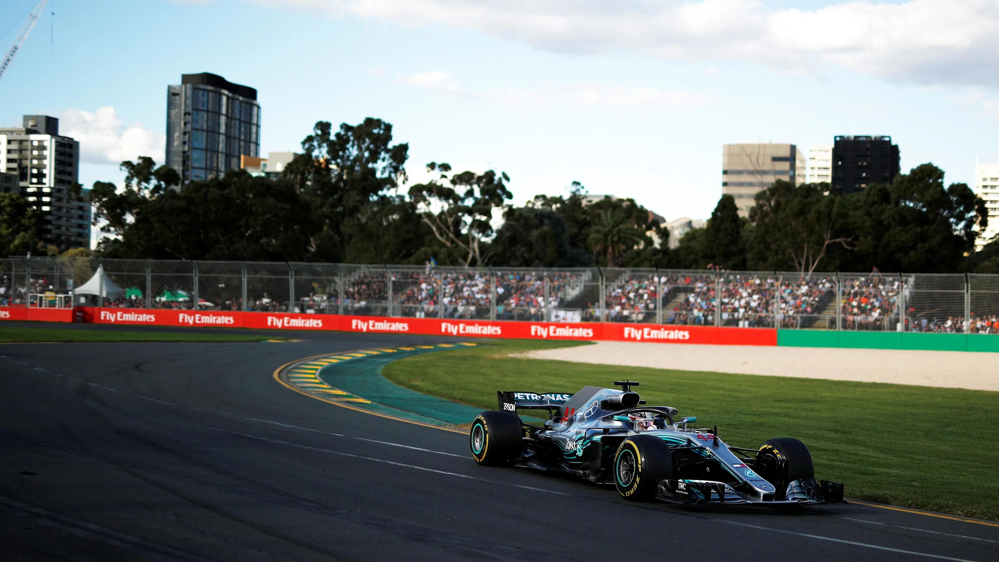 Lewis Hamilton (GBR) Mercedes-AMG F1 W09 EQ Power+  Formula One World Championship, Rd1, Australian Grand Prix, Race, Melbourne, Australia, Sunday 25 March 2018.