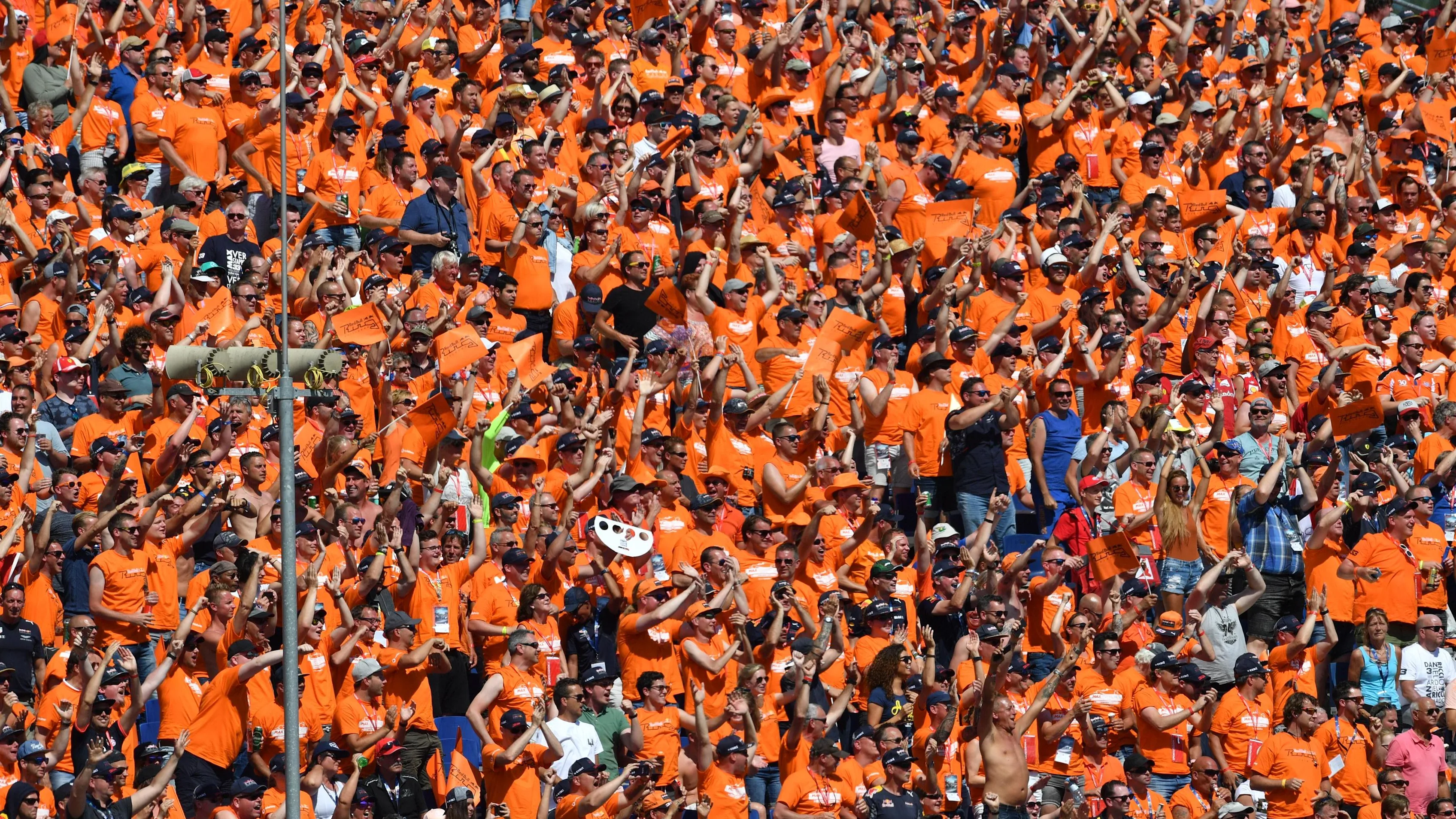 Max Verstappen (NED) Red Bull Racing fans at Formula One World Championship, Rd9, Austrian Grand