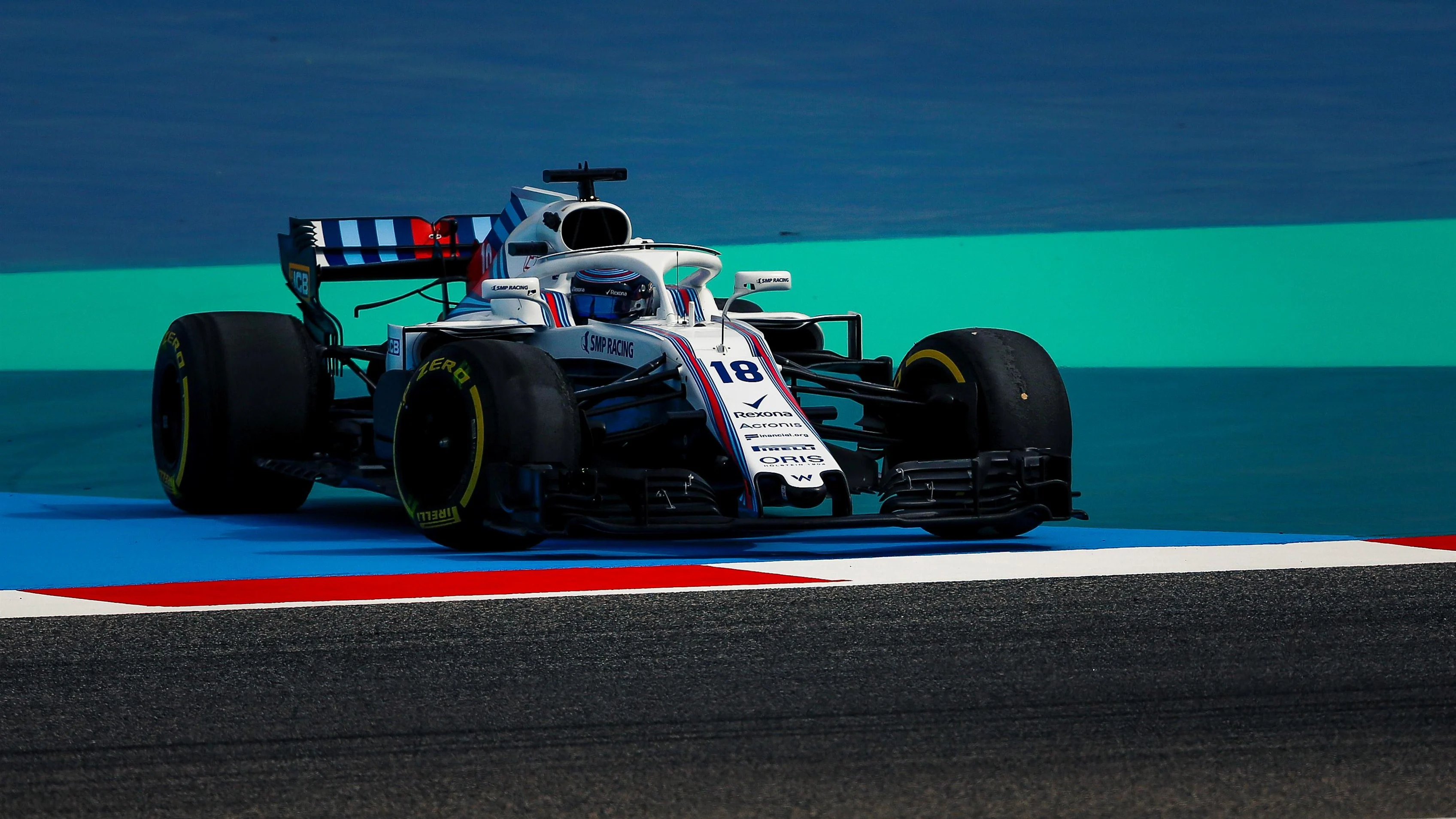 Lance Stroll (CDN) Williams FW41 spins at Formula One World Championship, Rd2, Bahrain Grand Prix, Practice, Bahrain International Circuit, Sakhir, Bahrain, Friday 6 April 2018. © Manuel Goria/Sutton Images
