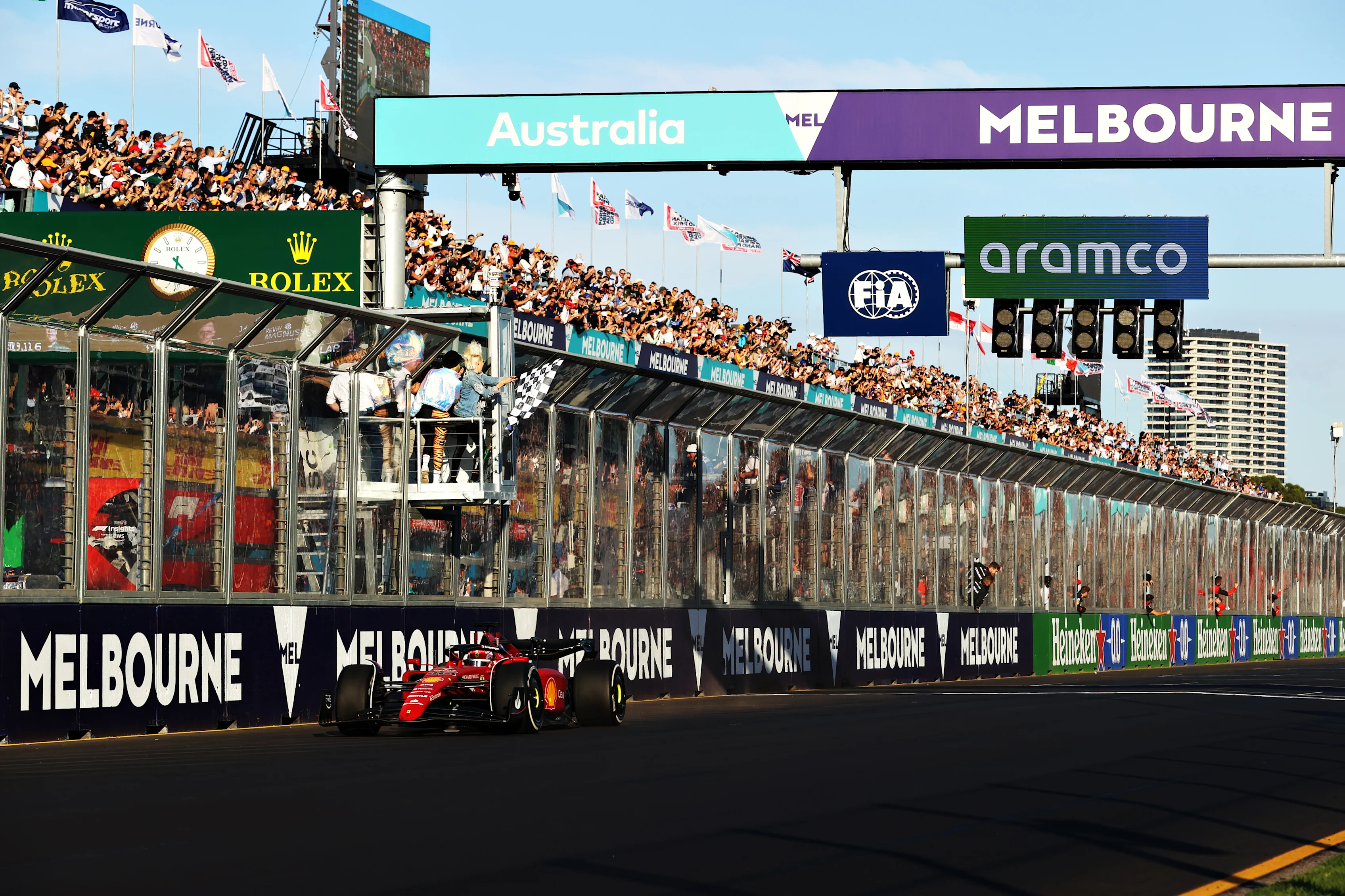 MELBOURNE, AUSTRALIA - APRIL 02: Max Verstappen of the Netherlands driving the (1) Oracle Red Bull
